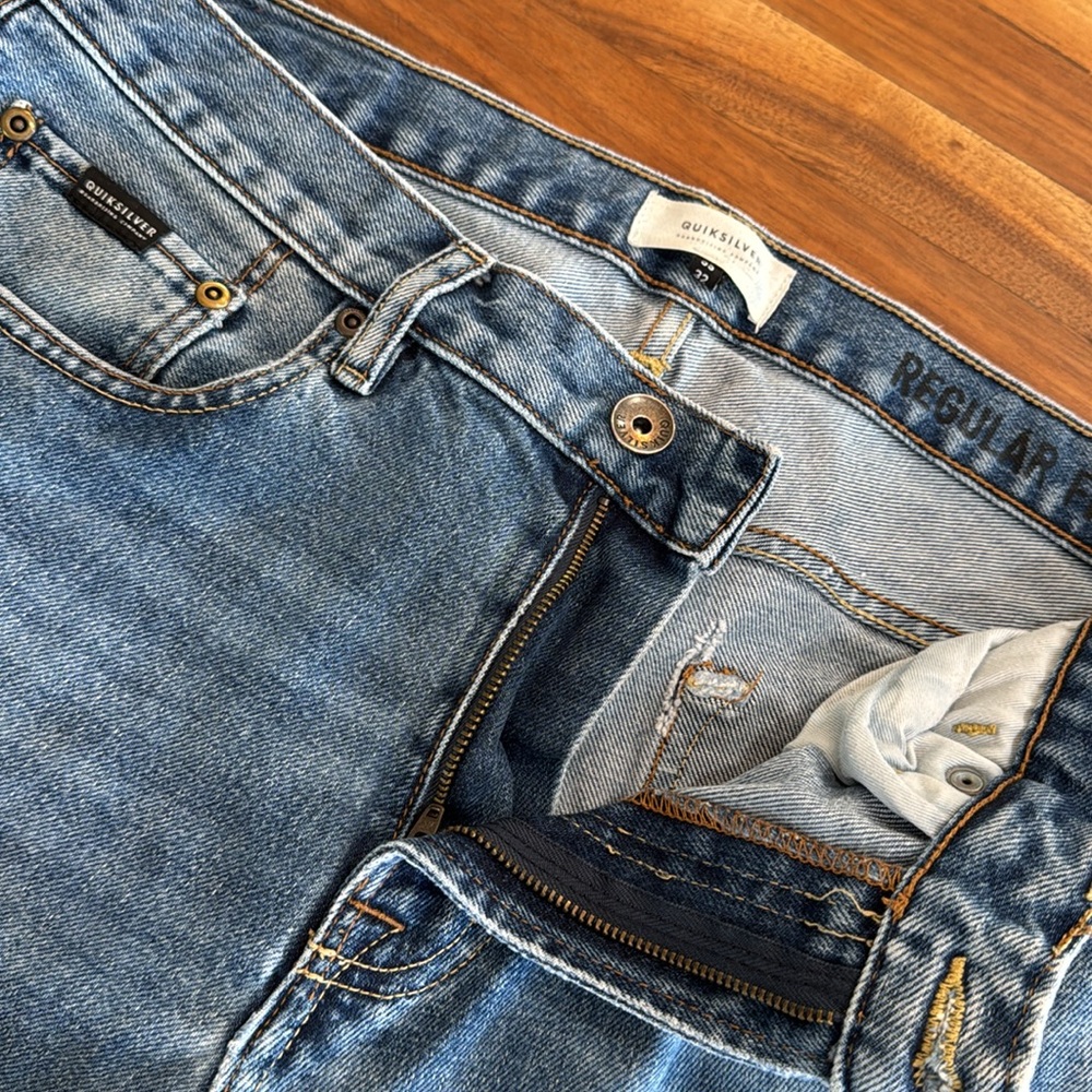 Men’s Quiksilver Denim Jeans - Picture 3 of 15